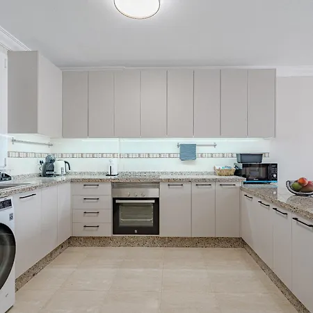 The Sunset - 2 Bedroom Appartamento